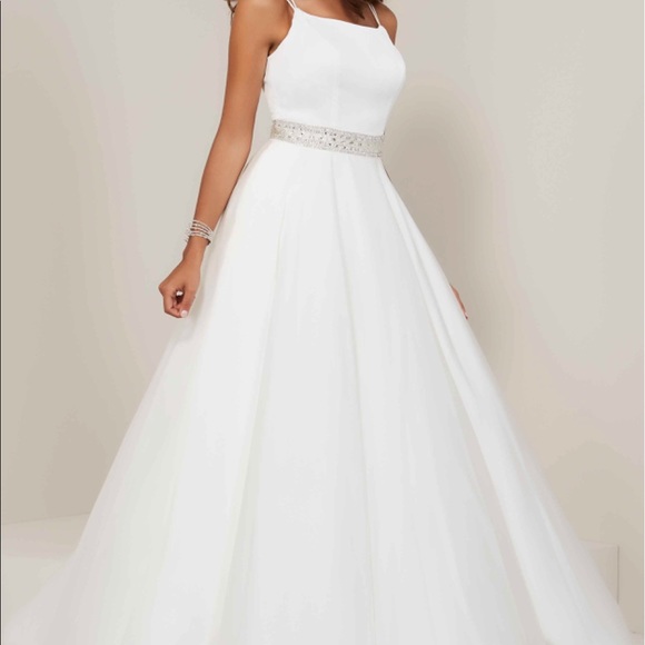 Tiffany White Prom Dress - Picture 6 of 6